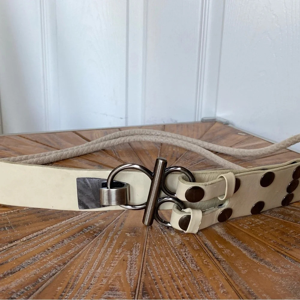 EUC Women’s Beige Faux Leather & Rope Belt - Picture 6 of 8